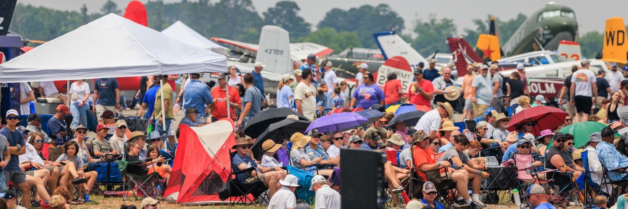 Crowd at North Alabama Airfest